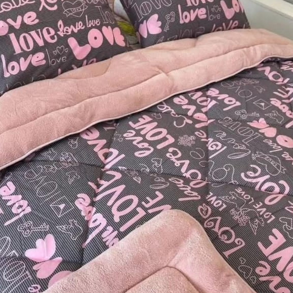 Love Desen Welseoft Yorgan Seti Çarsafi desenli